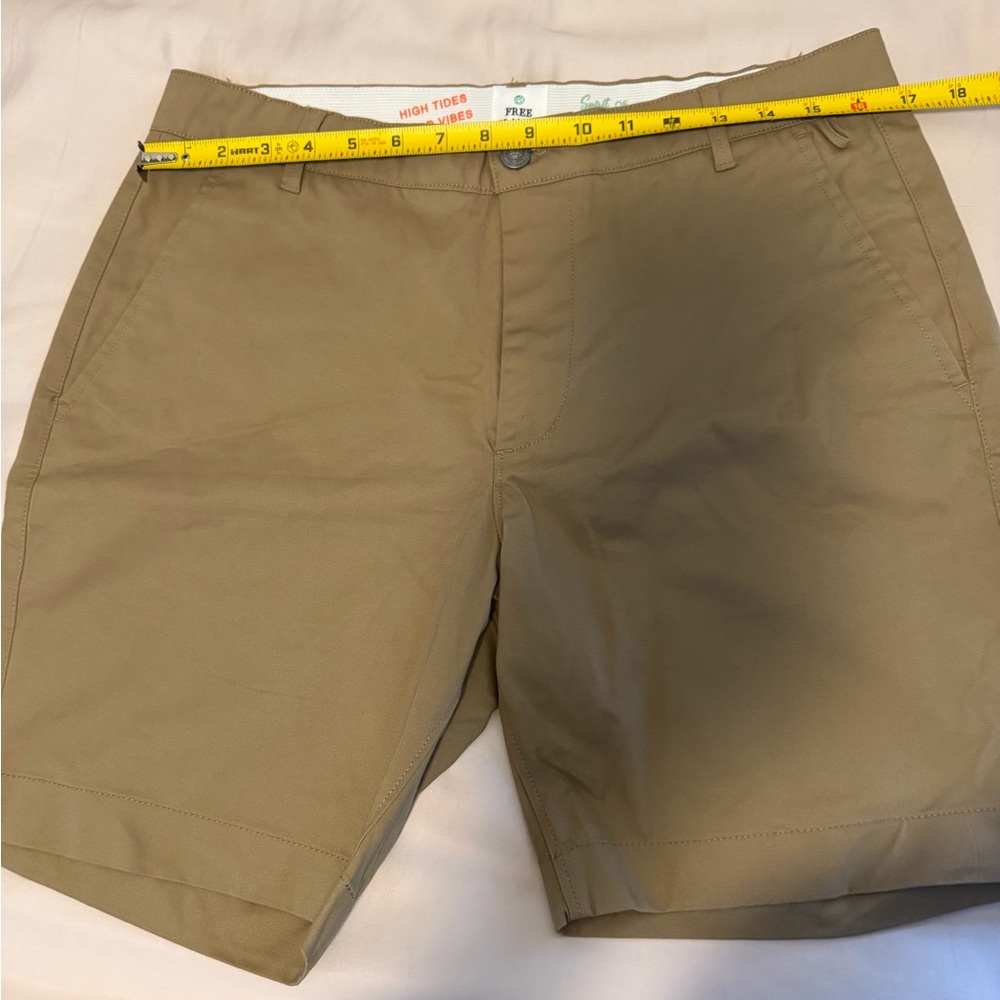 Free Planet Chinos